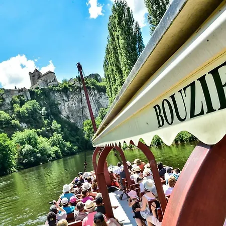 Bajouve Homestay szállás